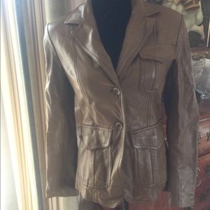 Vintage leather tan blazer fitted